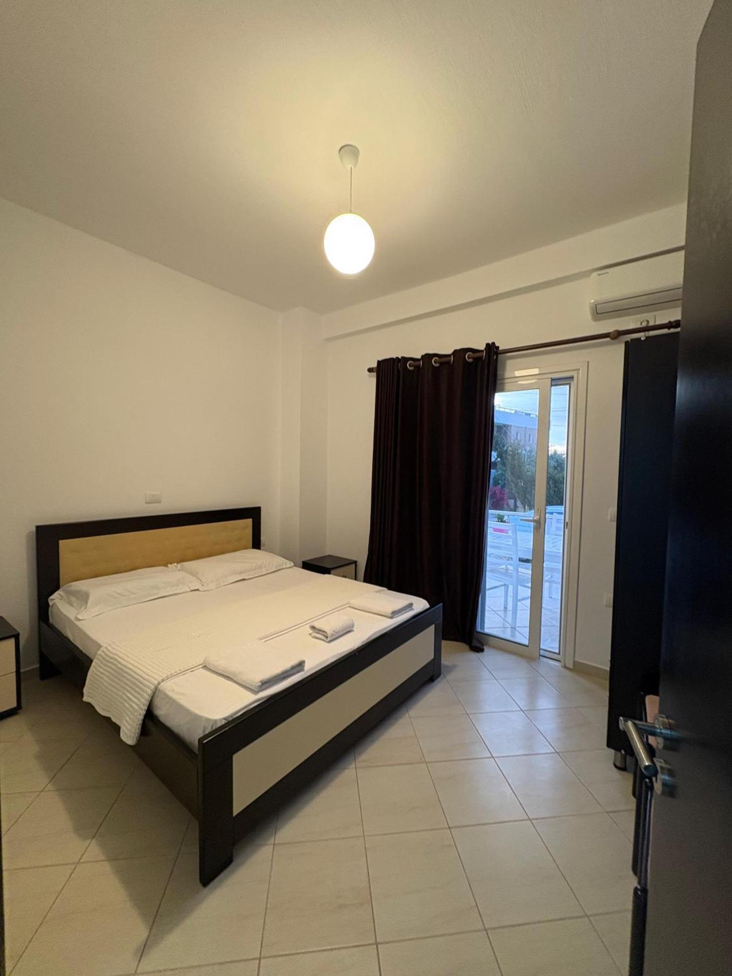 Xhonis Apartments Ksamil Esterno foto